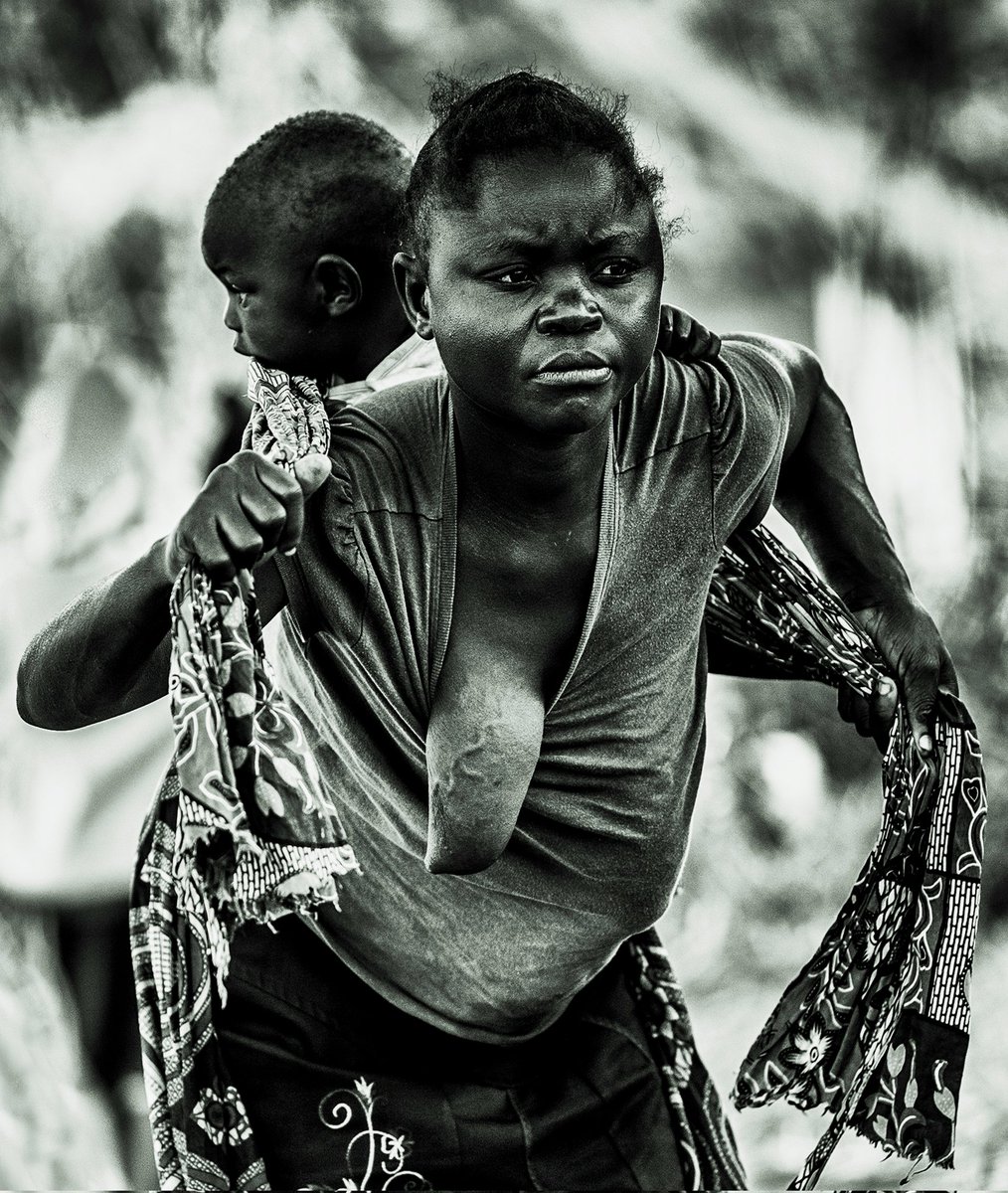 ChellaRancen's tweet photo. Happy Mother's Day to all amazing mothers out there

#HappyMothersDay #happymothersday2023 
#chellahtukutaphotography https://t.co/LX2z8vsIYc