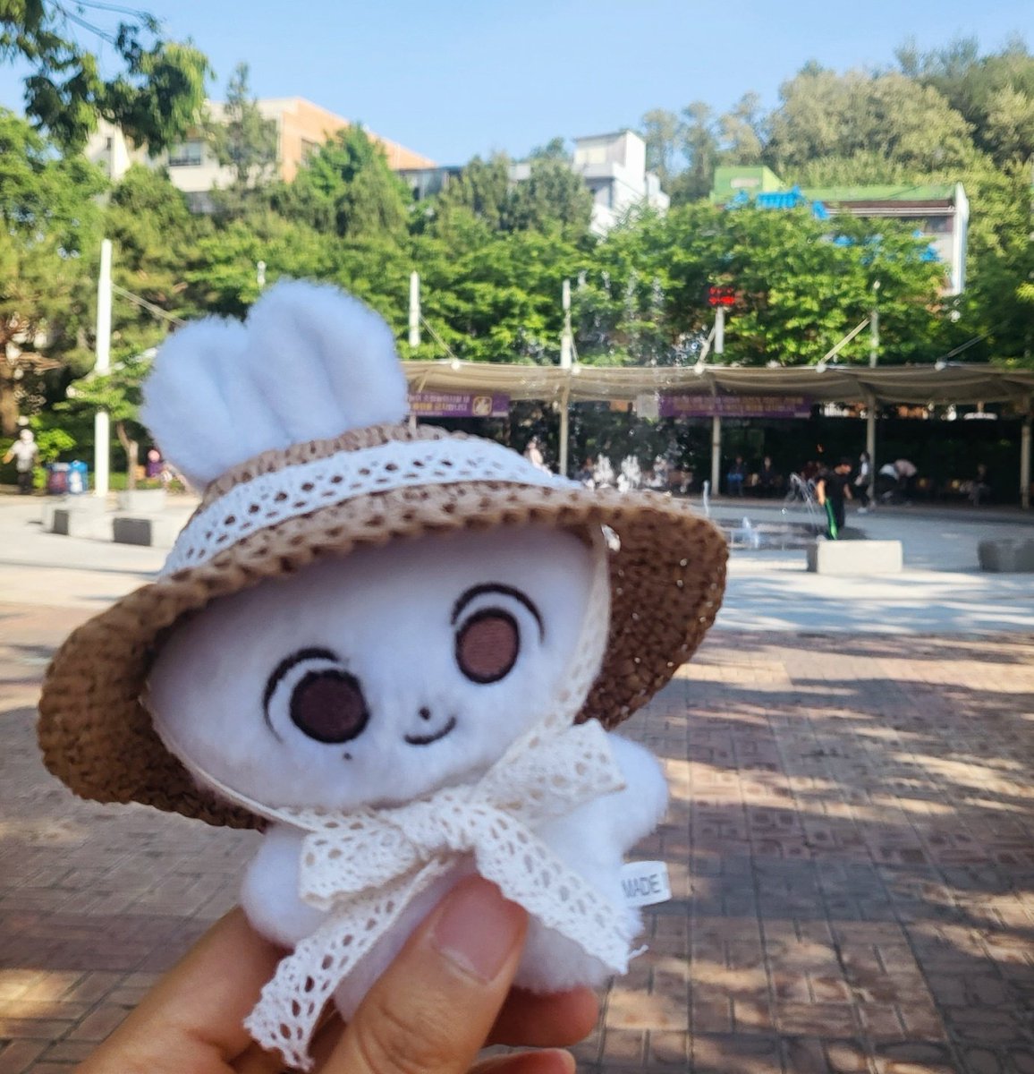 notNan1004's tweet photo. 여름이 다가와서 밀짚모자를 준비했습니다 ;-)
레이스밀짚모자 10,000원
배송비별도
문의 및 주문 디엠주세요 :-)

#쫑모찌모자 #인형모자 #인형뜨개모자 #정한토끼모자 #밀짚모자 #인형밀짚모자 #10센치인형모자 https://t.co/oZTGVQxvdA