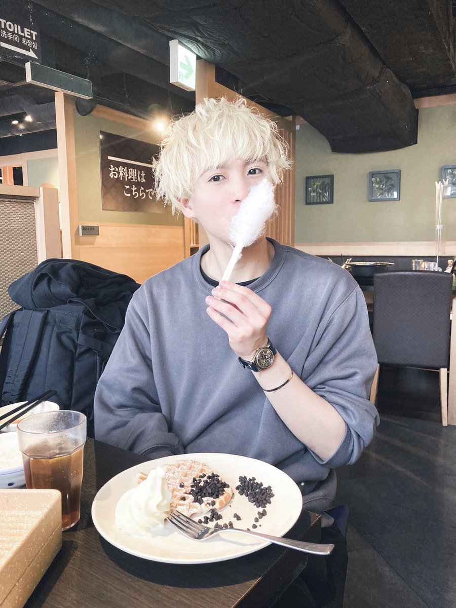 小川紘輔(LEEVELLES)
<a href="/pian_0_k/">Kosuke \|/ LEEVELLES</a>
<a href="/leevelles/">LEEVELLES</a>
 
2023/6/11(日) 
下北沢7会場 サーキットイベント
#7秒とロック に出演！