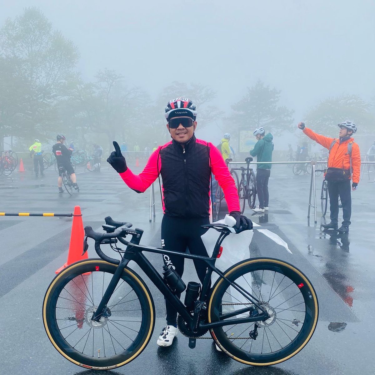 Survived. The rain and fog was tough. 😩
.
.
#HarunaHillClimb #榛名湖　#ハルヒル