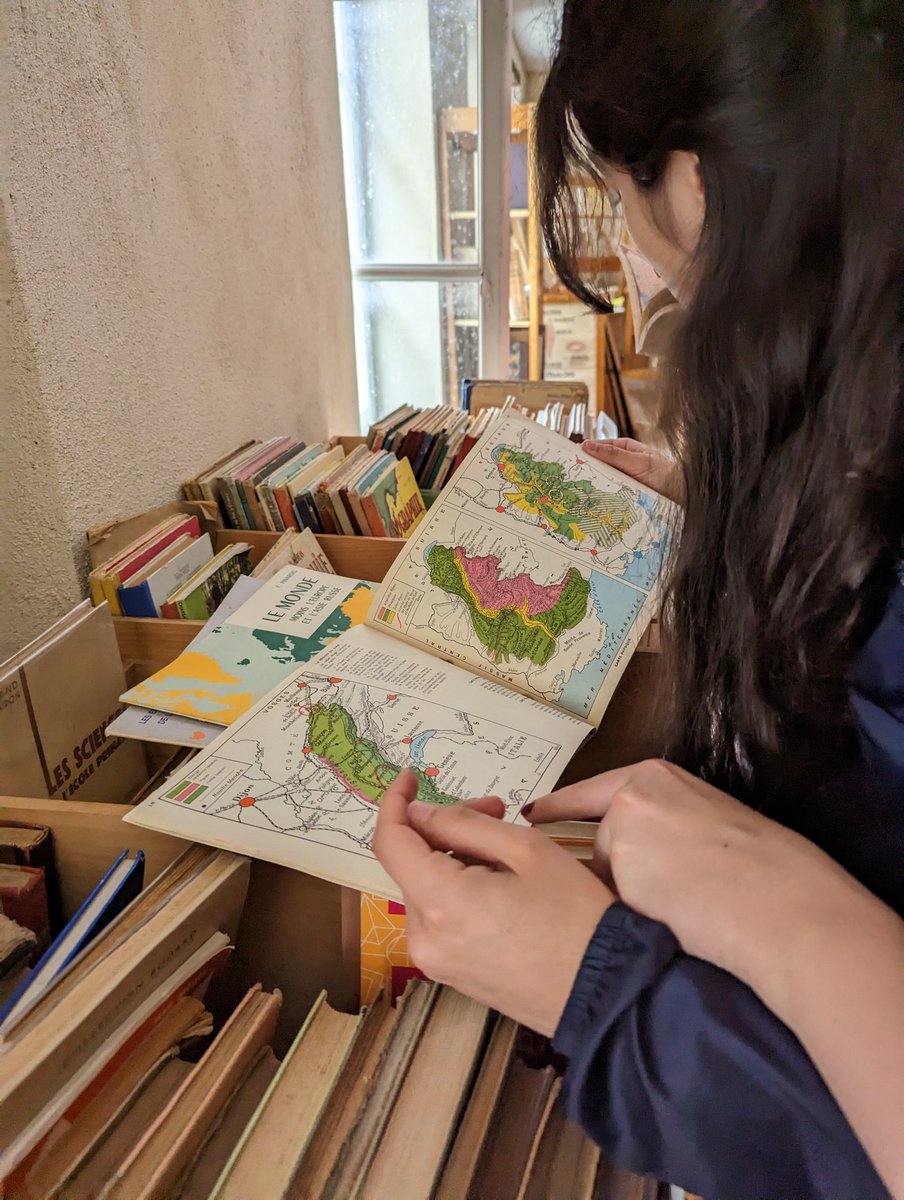 Lea_Cdms's tweet photo. Le printemps des cartes 2023 c'est terminé ! 4 jours de jolies cartes et de conférences très intéressantes avec une team Carthagéo bien représentée. Merci à tous les intervenants pour ces échanges et à @Printemps_carte pour l'organisation. ✨ https://t.co/PJgOAgfBUy