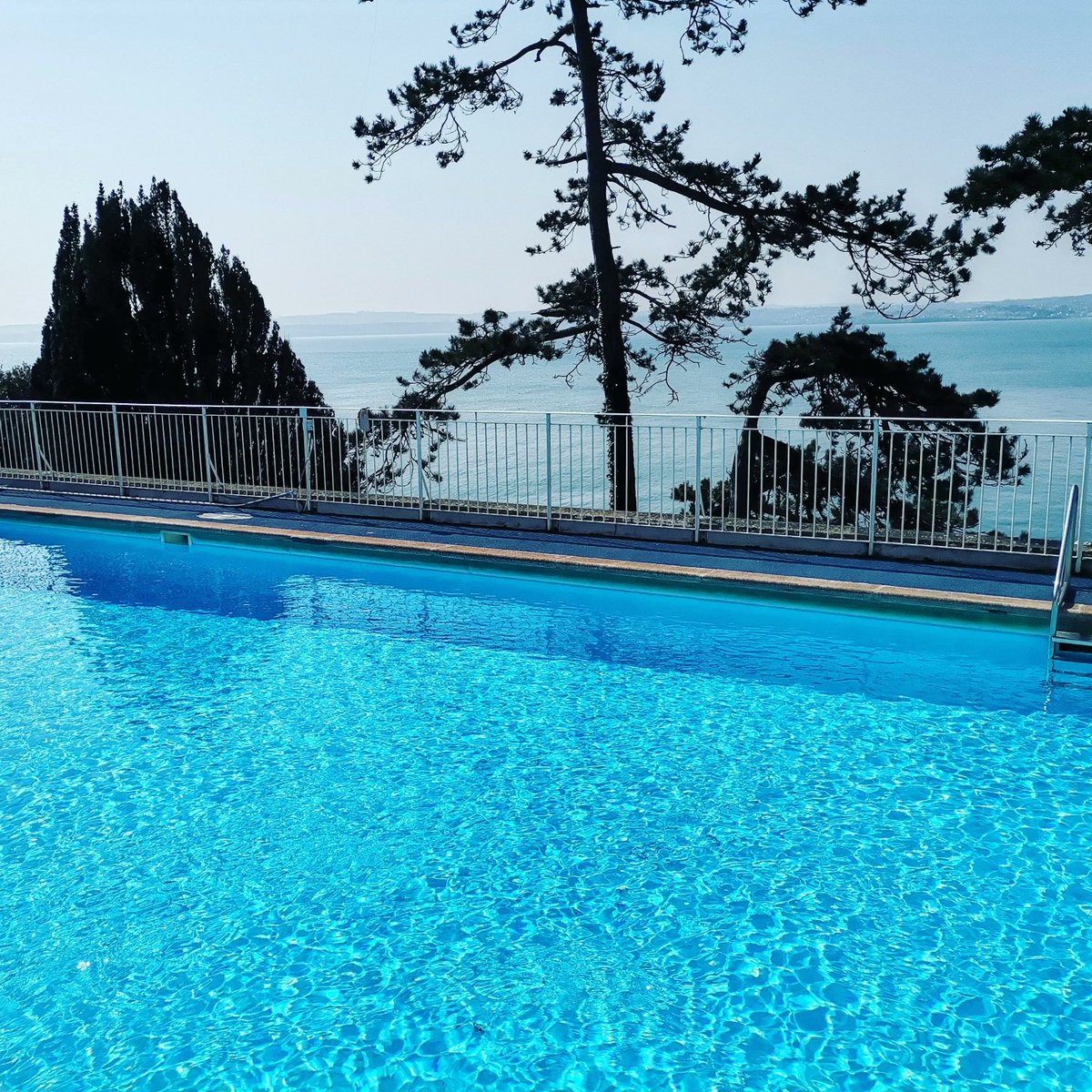 Leave your cares behind and enjoy the lazy days of summer by the seaside with a two night getaway to The Imperial Torquay!

Go to buff.ly/2N120Gj to book!

Offer subject to availability. Terms &amp; Conditions apply.