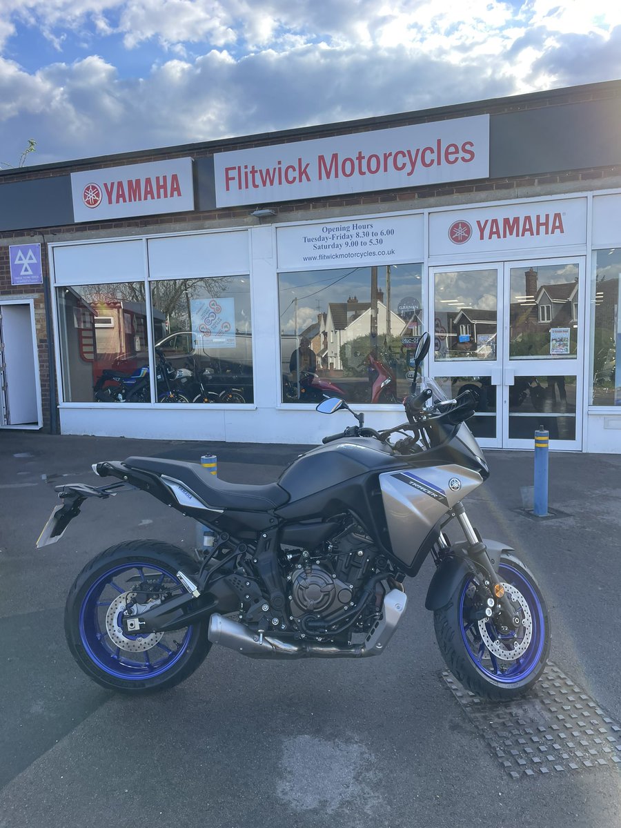 john_prater's tweet photo. Collected new toy on Thursday, thanks to all at @TeamFlitwick motorcycles for all your help &amp; patience 🤨 nice ride out to Bike show for a catch up with some friends, hopefully many fun miles to come, ✊🏼✊🏼👍🏽 https://t.co/FO0ONwOCD5