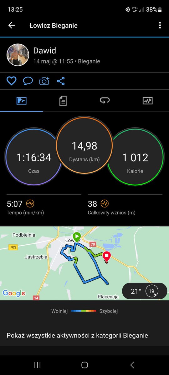 DawidPiorun's tweet photo. Wybieganko 15km z trenerką, nic się nie oszuka🙂 Końcówka poniżej 4,40min na km, w tym 1 sprint.
#bieganie #bieg #fitguys #fitcouple #fittata #rower #fitmaj #ruszsie https://t.co/WoKIjOC1cQ