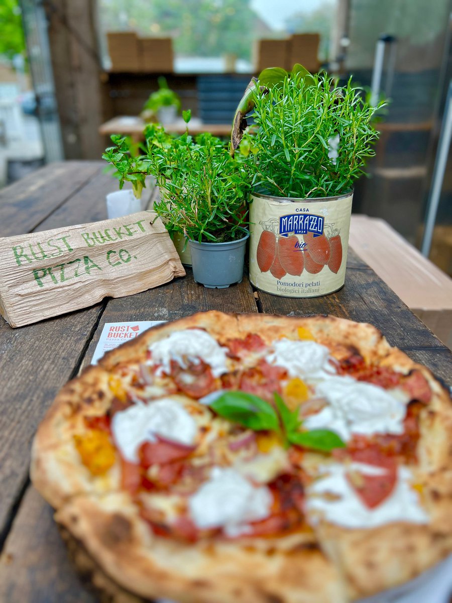 Baby Margherita on Vito Marino, family &amp;team for every pizza you buy you get a artisan baby pizza instagram.com/p/CsOIaD7oqBT/…