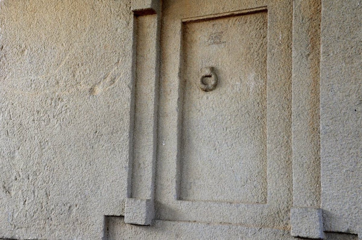 False Door, Axum, Ethiopia
#History #Lostcivilizations #DeepThought