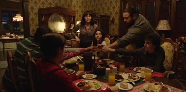 sarahbell230's tweet photo. How Shazam Is Like A Christmas Movie, According To The.... #playinggames #videogame https://t.co/9fIV8Jxkxk https://t.co/dfaz3qiCDC