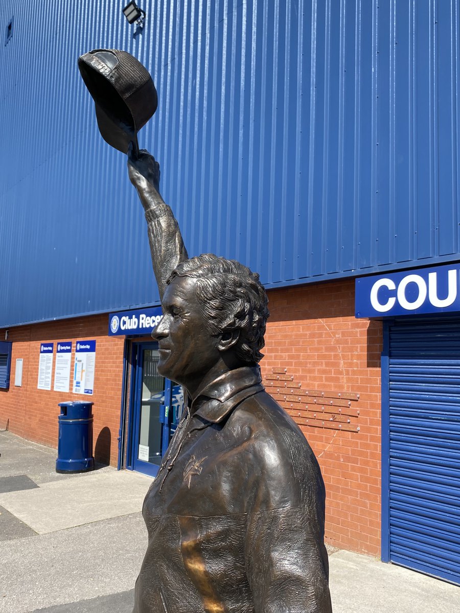 SCFCSuppCoop's tweet photo. 😍 We have received some fantastic feedback on the Danny statue by @HannahSculpture!  Many thanks to everyone who has donated and supported our appeal.   🇺🇾 

✍️ Join the Co-op - https://t.co/U8zyN5GOND https://t.co/aMgUpuFTjL
