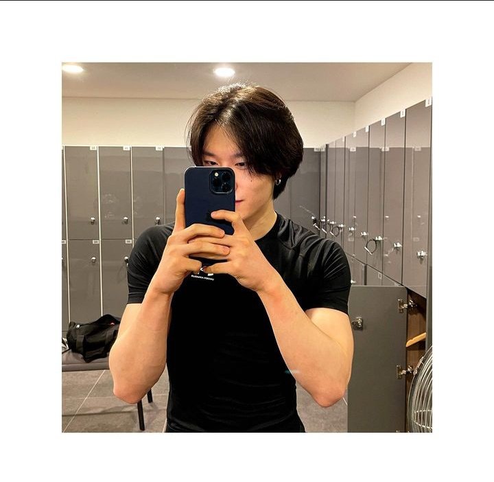 huineverse's tweet photo. BROOOOOO😭 bayikkkk gue😔😔😔😔😔😔😔😔😔😔😔😔😔😔😔 https://t.co/ALTNePRrts