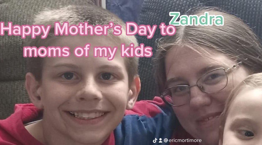 mort1988's tweet photo. Happy Mother’s Day https://t.co/cJI7KbFazk