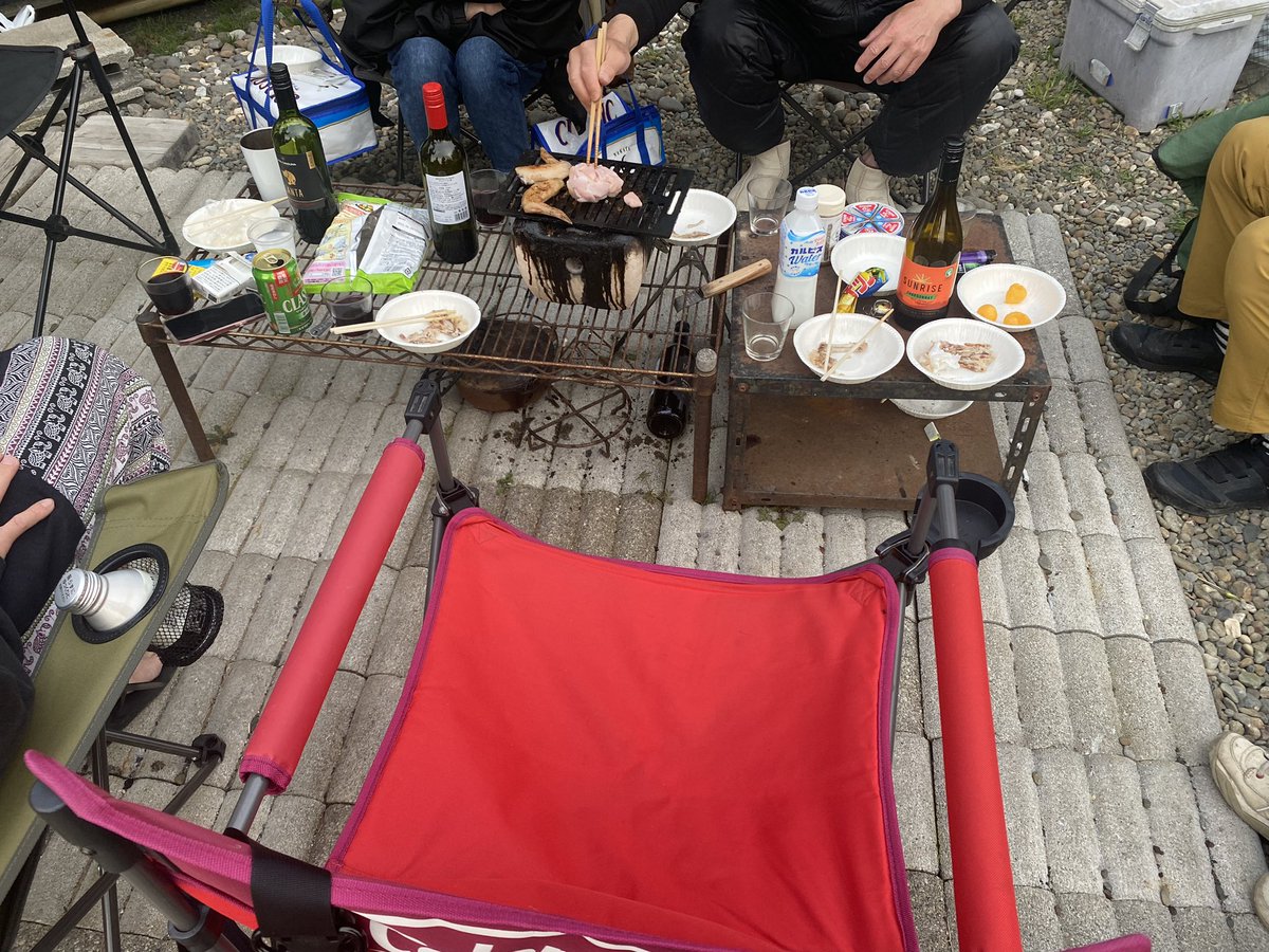 4CDSNB's tweet photo. ダブルヘッダー🍖🍻🍷🔥 https://t.co/Fh9lWm5jFy