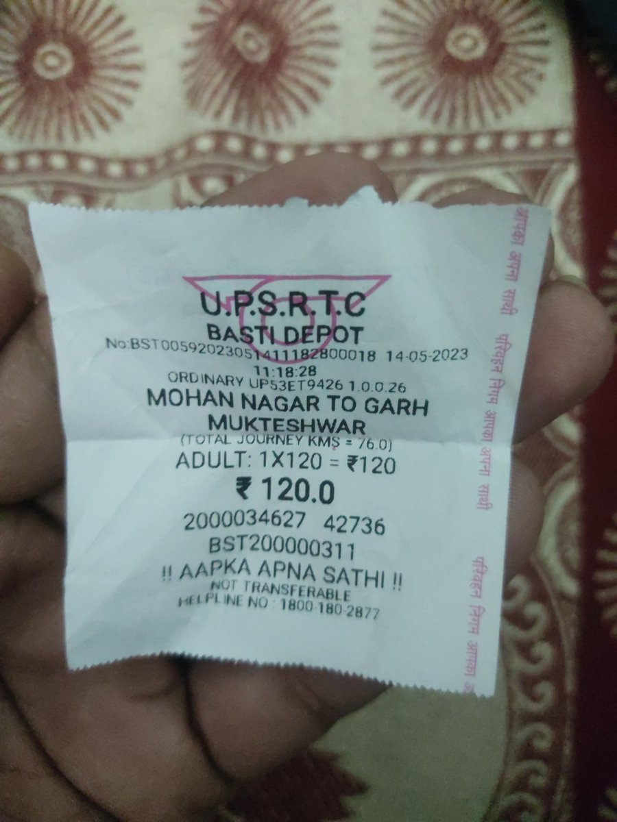 Khalidsocialist's tweet photo. @UPSRTCHQ @uptransportdept @Upsrtcgzb @UPGovt @uptrafficpolice pfa https://t.co/BA4J1zViJ0