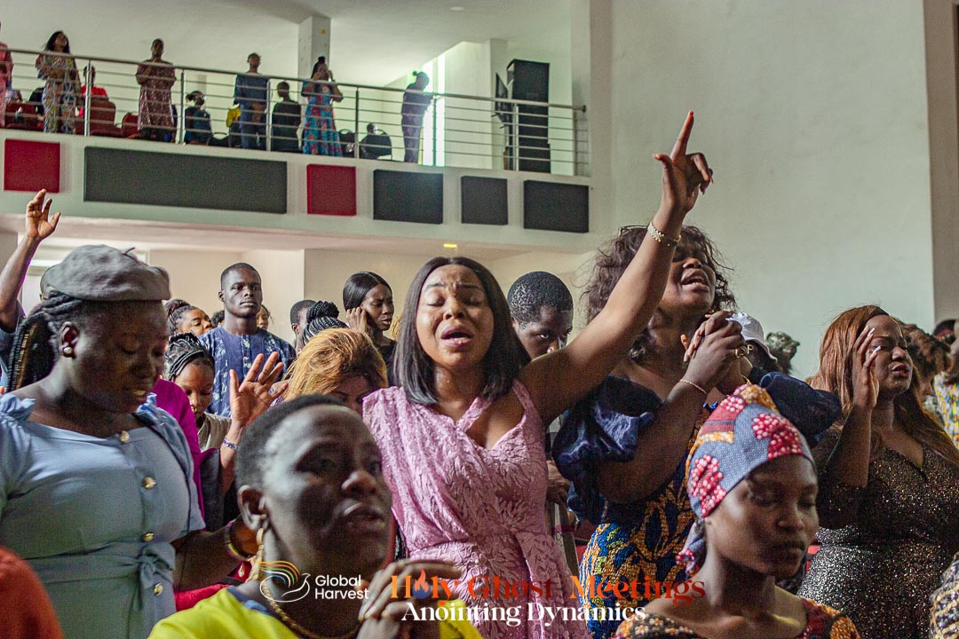 GHCHq's tweet photo. Resounding Praise and worship on this #HolyGhostMeeting2023 Grand Finale.
The atmosphere was lively and electric with the Joy we felt as we praised.
#AnointingDynamics #ghchq #GlobalHarvestChurch #holyghostmeetings2023 #GrandFinale #hgm2023 #praise #PraiseGod #worship https://t.co/ablbZmFsOn