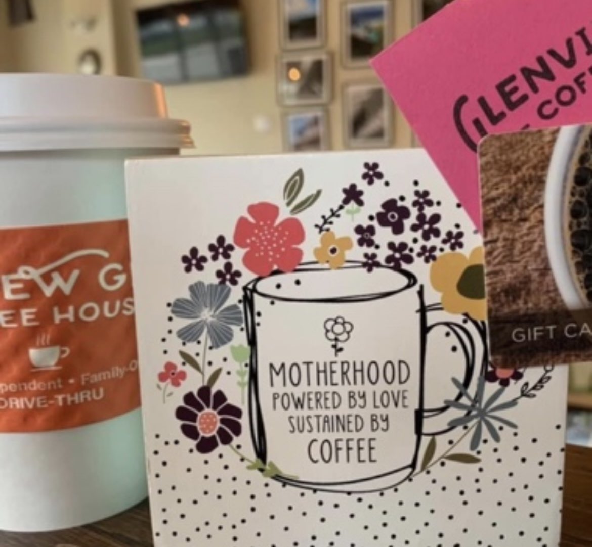 Happy Mother’s Day! 💐☕️💗
We are open until 1pm today. #openmothersday #momslovecoffee #MothersDay2023 #mom #mama #mother #supportsmallbusiness #glenviewgrind