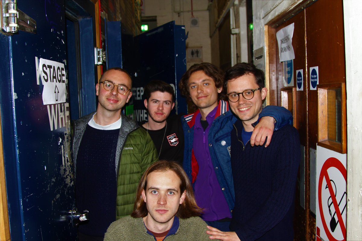 barbaratheband2's tweet image. What a MARVELLOUS evening supporting @haircut100 on Friday night at @o2sbe 🫶💈 You were all extremely friendly and welcomed us onstage like old friends (all four tiers of you!) Holla if you're a new Barbarette, and welcome to the club! 😃 It's going to be fun! 🍰🍭🥸