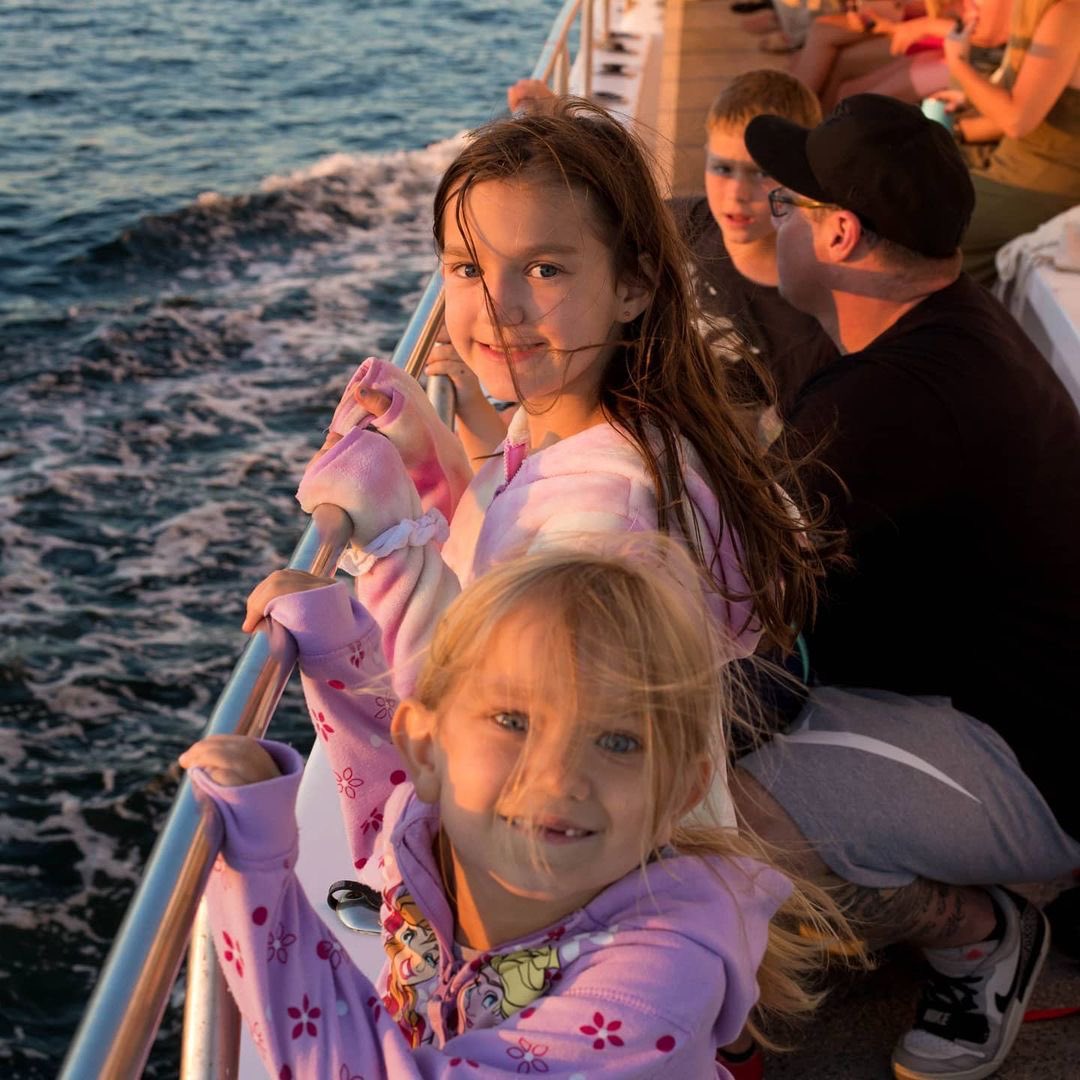missbelmar's tweet photo. Happy Motherโs Day to all the moms and to all who mother, nurture, love and care ๐ท๐๐ณ๐๐ฌ๐ท
๐ธ @jaimedae
@missbelmar
#mothersday #mothersdaywhalewatch #njmom #familyfun #whalewatch #belmarbeach #belmarlocal #belmarnj #jerseyshorewhalewatch #nj #saveourwhales #saveourocean https://t.co/hSkPOgp2gW
