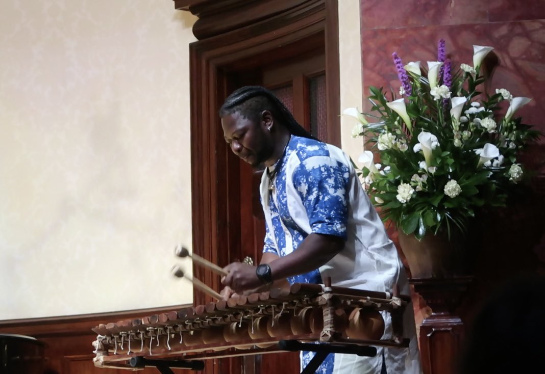 The African Concert Series (@africanseries) on Twitter photo We had a wonderful day of concerts <a href="/wigmore_hall/">Wigmore Hall</a> yesterday!Thank you Wigmore Hall, thank you to all who joined us!🙏🌺
📸African Pianism with series founder <a href="/RebecaOmordia/">Rebeca Omordia</a>,African Art Song <a href="/Omo_Bello/">Omo Bello</a> <a href="/richardolatunde/">RichardOlatundeBaker</a>,African Chamber Music <a href="/leonbosch/">Leon Bosch</a> Ubuntu Ensemble,Theo Magongoma We had a wonderful day of concerts <a href="/wigmore_hall/">Wigmore Hall</a> yesterday!Thank you Wigmore Hall, thank you to all who joined us!🙏🌺
📸African Pianism with series founder <a href="/RebecaOmordia/">Rebeca Omordia</a>,African Art Song <a href="/Omo_Bello/">Omo Bello</a> <a href="/richardolatunde/">RichardOlatundeBaker</a>,African Chamber Music <a href="/leonbosch/">Leon Bosch</a> Ubuntu Ensemble,Theo Magongoma