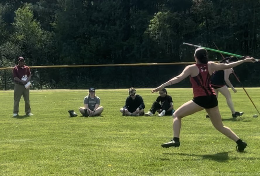 Milford Scarlet Hawks T&amp;F were RAWKING w/ the entire state yesterday as Sydney, Dani, &amp; Eva placed top 6 w/ Fantastic marks!$ &amp; our Boys 4X100 qualified for Nationals, RAWK ON!$ 🥳🙌💪❤️‍🔥🏆 @jcotlin @MilfordSchools <a href="/Chappy8611/">Bill Chaplin (He/Him/His)</a> @MHSBoosters2 <a href="/LauriePinto5/">Laurie Pinto</a> <a href="/HawkNationAT/">Ashley Desko</a> <a href="/jungle_mhs/">MHS Jungle</a>