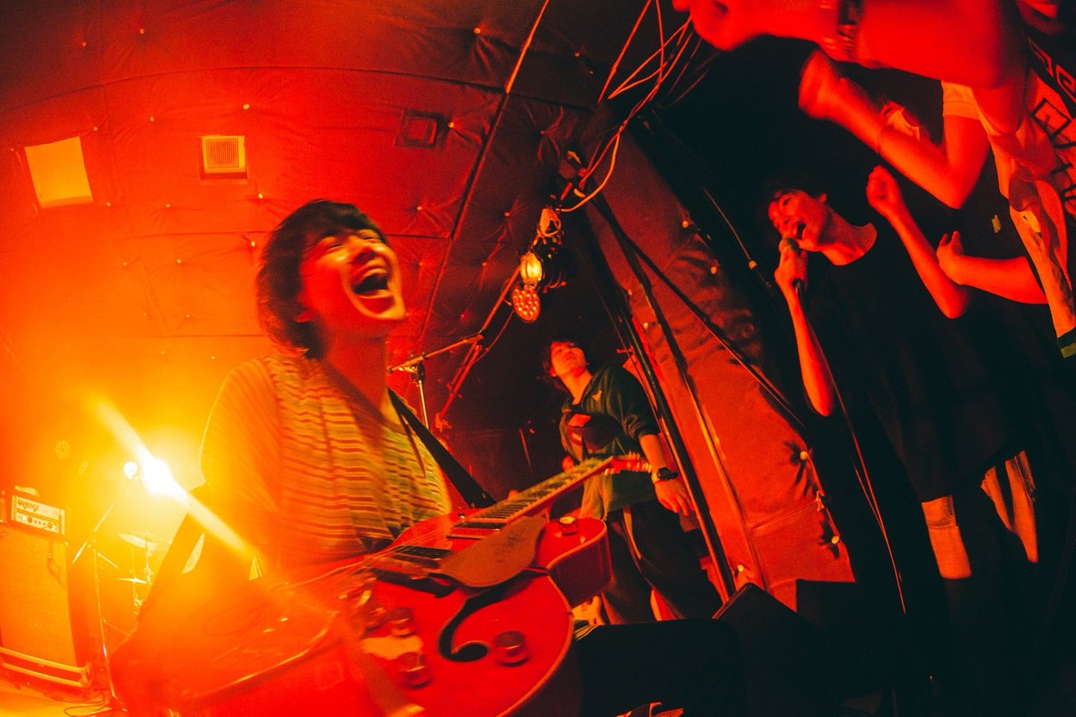 karma_0527's tweet photo. 【 ライブ写真 】

「チャレンジャーツアー2023~初夏~」

5月14日
北海道 函館ARARA 

photo by (@MmmuSic_ai ) https://t.co/aMUOyAzrKL