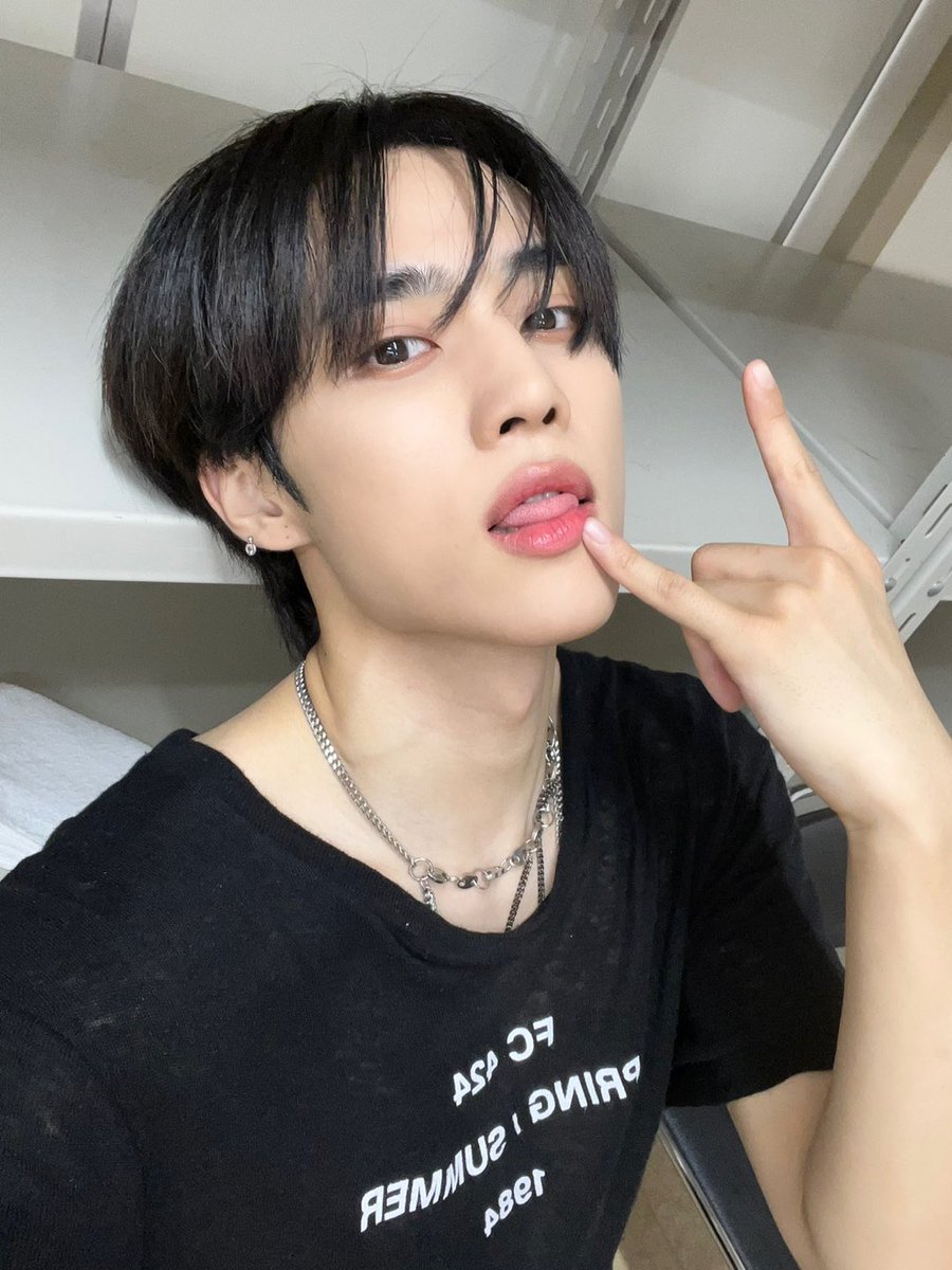 THE BOYZ (더보이즈) tweet media