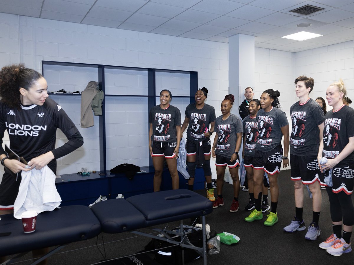 LondonAcers's tweet photo. RT WBBLofficial: 🦁 @LondonLionsw surprise @Azania13 ahead of her last game

Watch the Play-off Final LIVE on @SkySports: https://t.co/snocQXoGTH 📺

#BritishBasketball https://t.co/eEoKEUtxSq