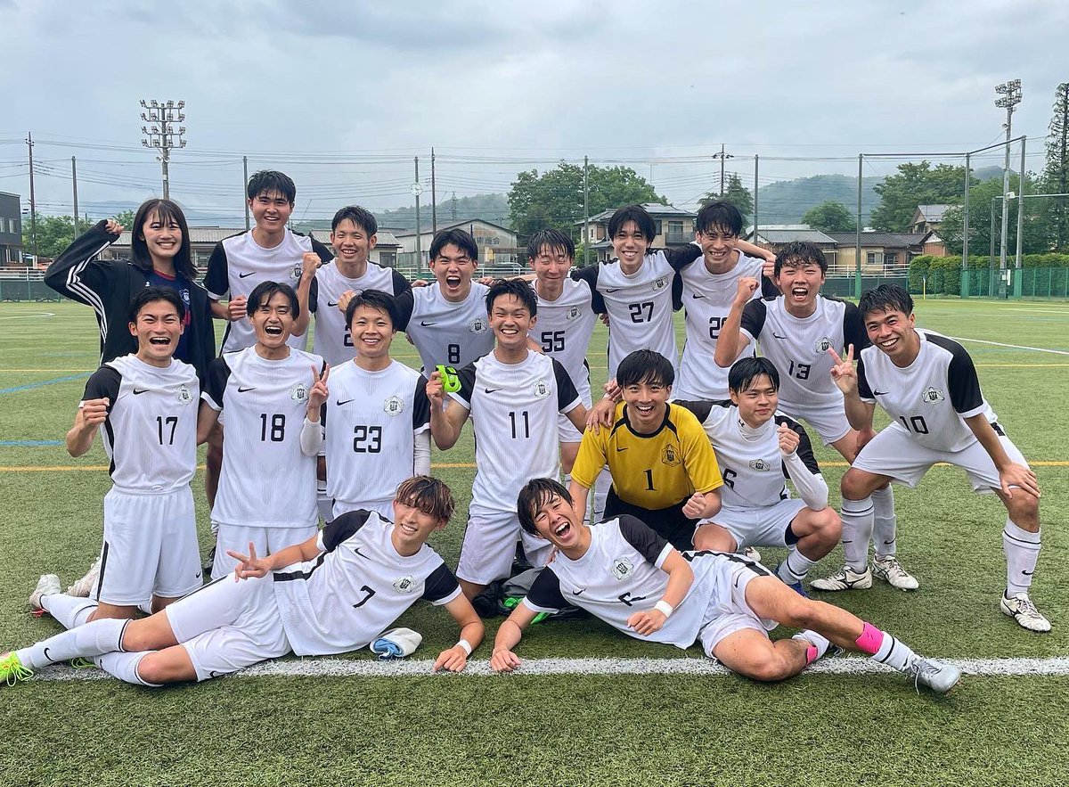 gufc2020's tweet photo. 関東大学サッカーリーグ Norte第2節
VS 高崎経済大学

前半◇2-0(追川×2)
後半◇1-2(齋藤) 
TOTAL◆3-2

前半からボールを保持し自分たちのリズムを作ることができました。後半に相手の猛攻を受けるも最後まで逃げ切り、今シーズン1勝目🎊
今日の勢いのまま、また切り替えて練習に取り組んでいきます！ https://t.co/ASS77EZw3j