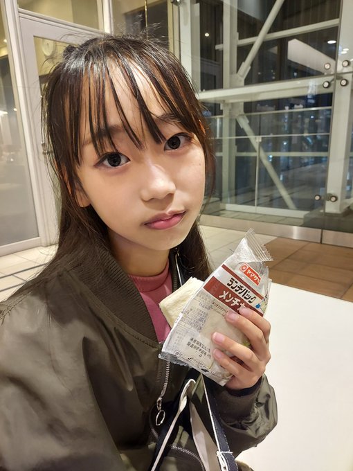 Twitterのコスプレ画像18