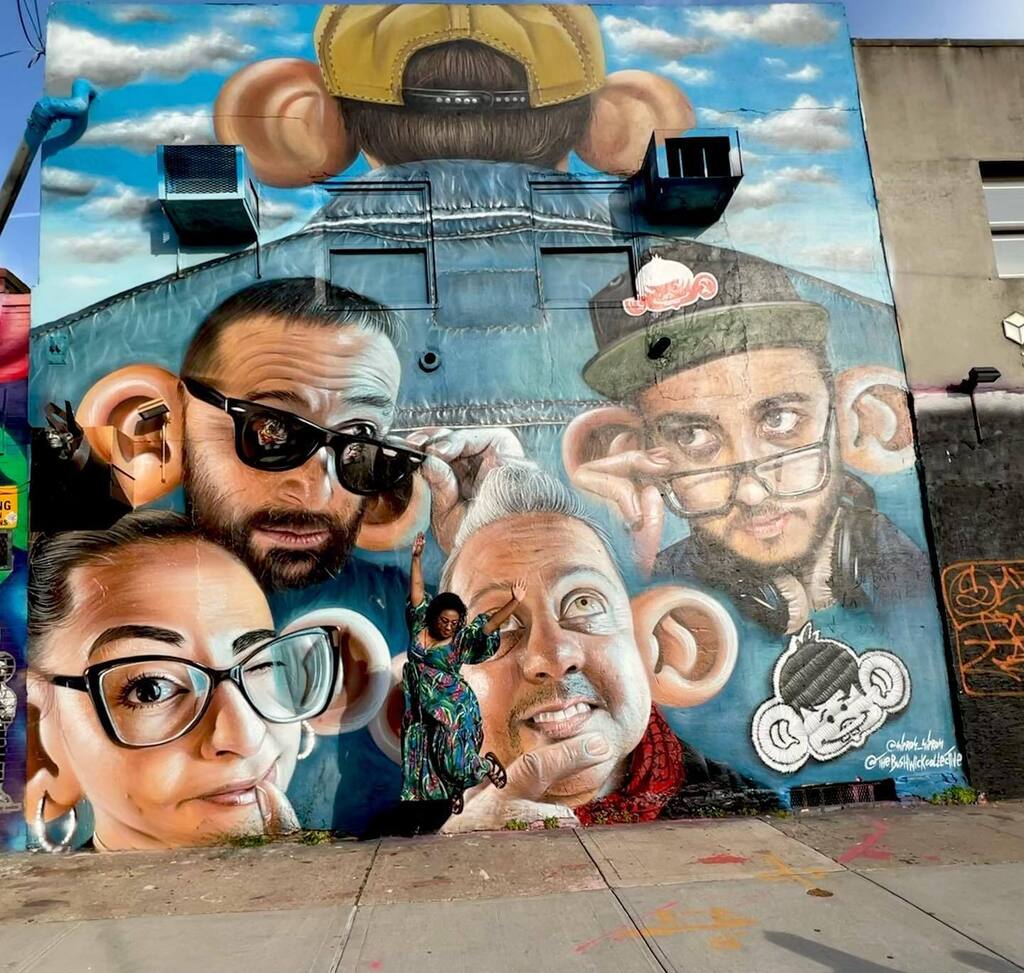 #Mural by @sipros_sipros for
@thebushwickcollective 
in Brooklyn, New York

🏷️ 
#thebushwickcollective
#bushwick
#brooklyn
#newyorknewyorkacitysonicetheynamedittwice 
#NYC 
#NY 
#newyork 
#newyorkcity 
#newyorknewyork 
#streetart 
#Streetartnyc
#streetartchat
 #Jump 
#jumpto…