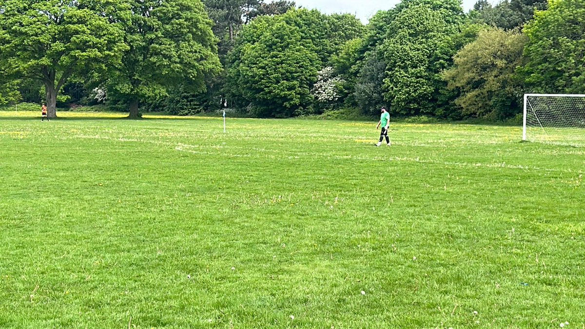 Out with the old <a href="/BromTownFC/">Brom Town FC (E Port Flexi-11s Monday Night Footy)</a> in with the new <a href="/fc_eastham/">Eastham Rangers FC</a> promotion secured 👐🏻😮‍💨 well done the boys 👏🏻