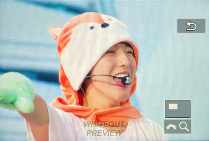 Run_Jinni323's tweet photo. #Follow + #Rt + #메트앑맘 체육대회 1등한 기념 이벤트…💛 N분께 7 미만 아무거나 다 드려요! (덕자 가능) 모두 참여⭕️

선물 해시 만들고 한 번에 뽑을게요!
멘션으로 적어주세요:-)

여우 쥔 보며 힐링…🦊💛 https://t.co/ChzxtK9DTy