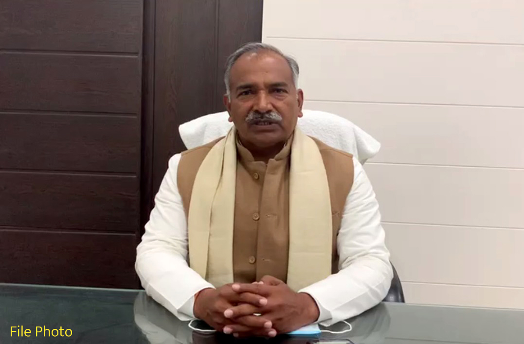 TheArvindPandey's tweet image. ICSE और ISC की बोर्ड परीक्षा में सभी सफल विद्यार्थियों, उनके अभिभावकों व गुरुजनों को हार्दिक बधाई एवं शुभकामनाएं। 

समस्त विद्यार्थियों के उज्जवल भविष्य की कामना करता हूँ। माँ सरस्वती की कृपा आप सभी पर सदैव बनी रहे।

#ICSEresult2023 | #ISCresult2023