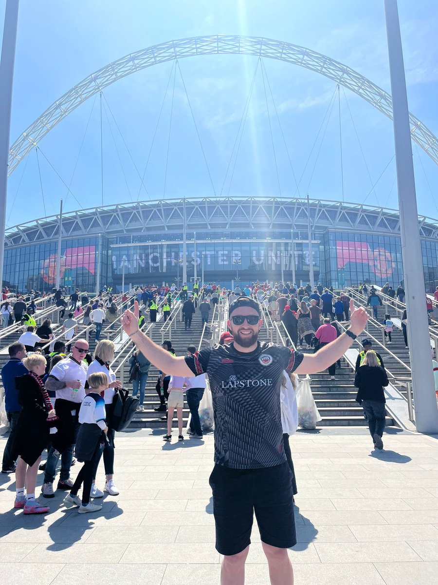 Representing <a href="/SotonWomensFC/">Southampton Women's FC</a> and <a href="/kitandbone/">kitandbone</a> at todays @VitalityWFACup 

#WOMENSFACUPFINAL