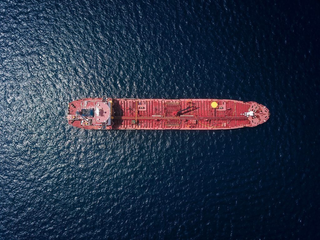 roydadnaft's tweet photo. The #IRGC_Navy has confiscated as much as 3.412 million liters of #smuggled_fuel in #Persian_Gulf waters in southern #Iran.
https://t.co/Mgnbu3gNeB
#MohammadSadegh_Razmi
#Roydad_Naft_News_Agency https://t.co/sLFCRjVPUl
