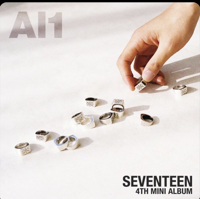 MoDa49490226's tweet photo. Look at the similarities 
#SEVENTEEN 
#seventeenaniversary https://t.co/hl1f4fKa5R
