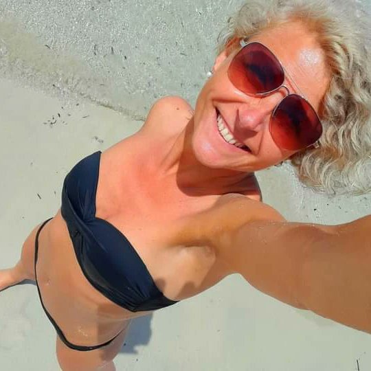 ZSlapalova's tweet photo. Na malý moment za sluníčkem, než přijde léto k nám...
#mallorca #motherandson #littlevacations #summervibes #spainvibes #sacoma https://t.co/qfIroXk5g4