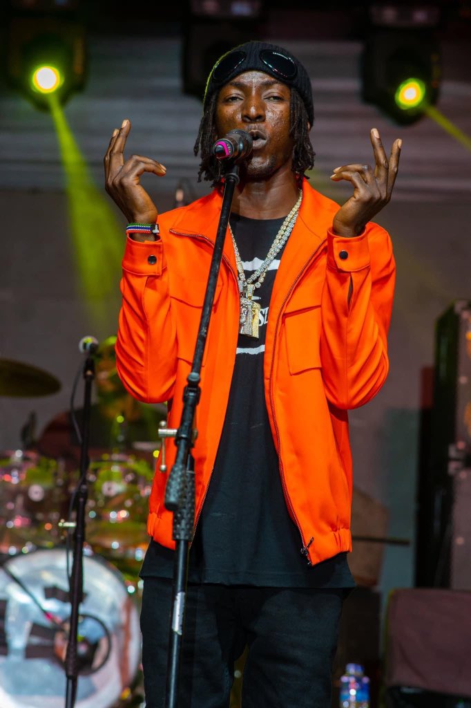 Sumaila_Fadera's tweet photo. Heroes Award was successful ✔️

Congratulations to all the nominees and winners.

#Music4Development
📸 @LikkaShot https://t.co/Czhle3D0Y1