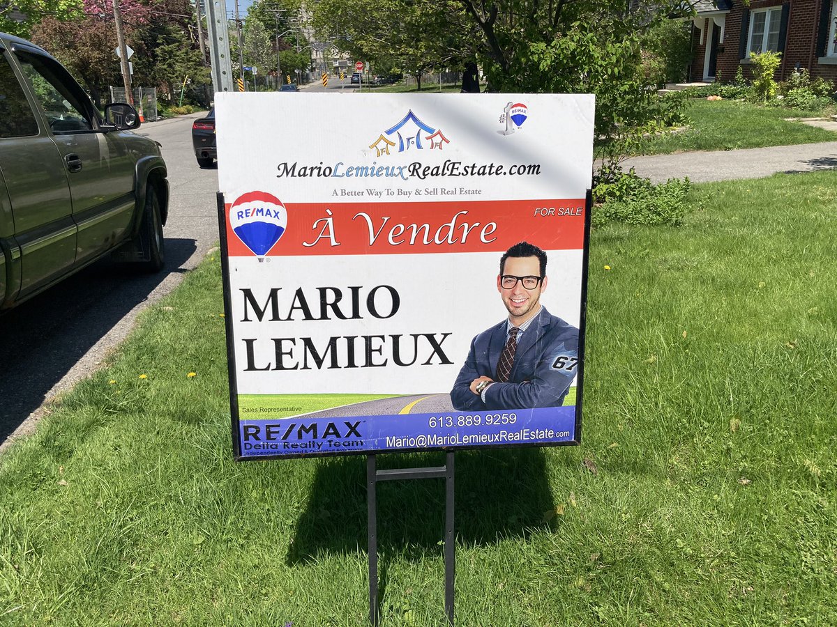 4sharpcornerz's tweet image. Hey, when did The Magnificent Mario start selling real estate in Ottawa?