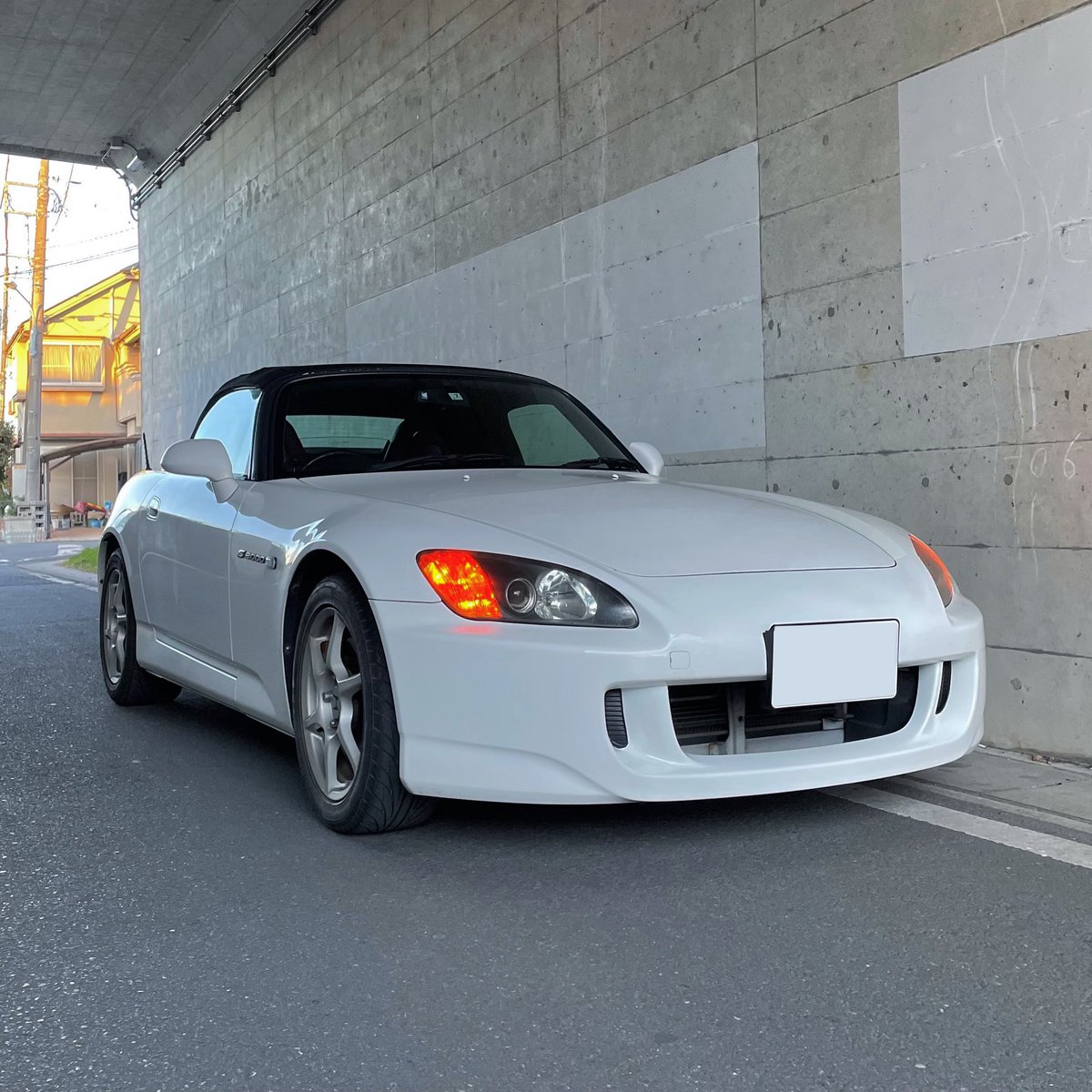 s2000_cbx550f's tweet photo. s2000とcbx550f 
合わせて350〜400万で買う猛者いない？ https://t.co/Scqki7NEIJ