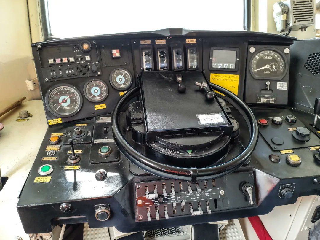 A.R.C.E.T. tweet media