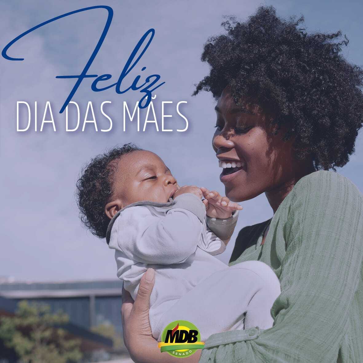 mdbnosenado's tweet photo. Mãe é proteção, carinho, força, amor...❤
O MDB no Senado parabeniza a todas as mães pelo seu dia.🌹
#mdb #mdbnosenado #eusoumdb #pontodeequilibrio #senado #diadasmaes #maes #brasil https://t.co/orzcW6SMXg