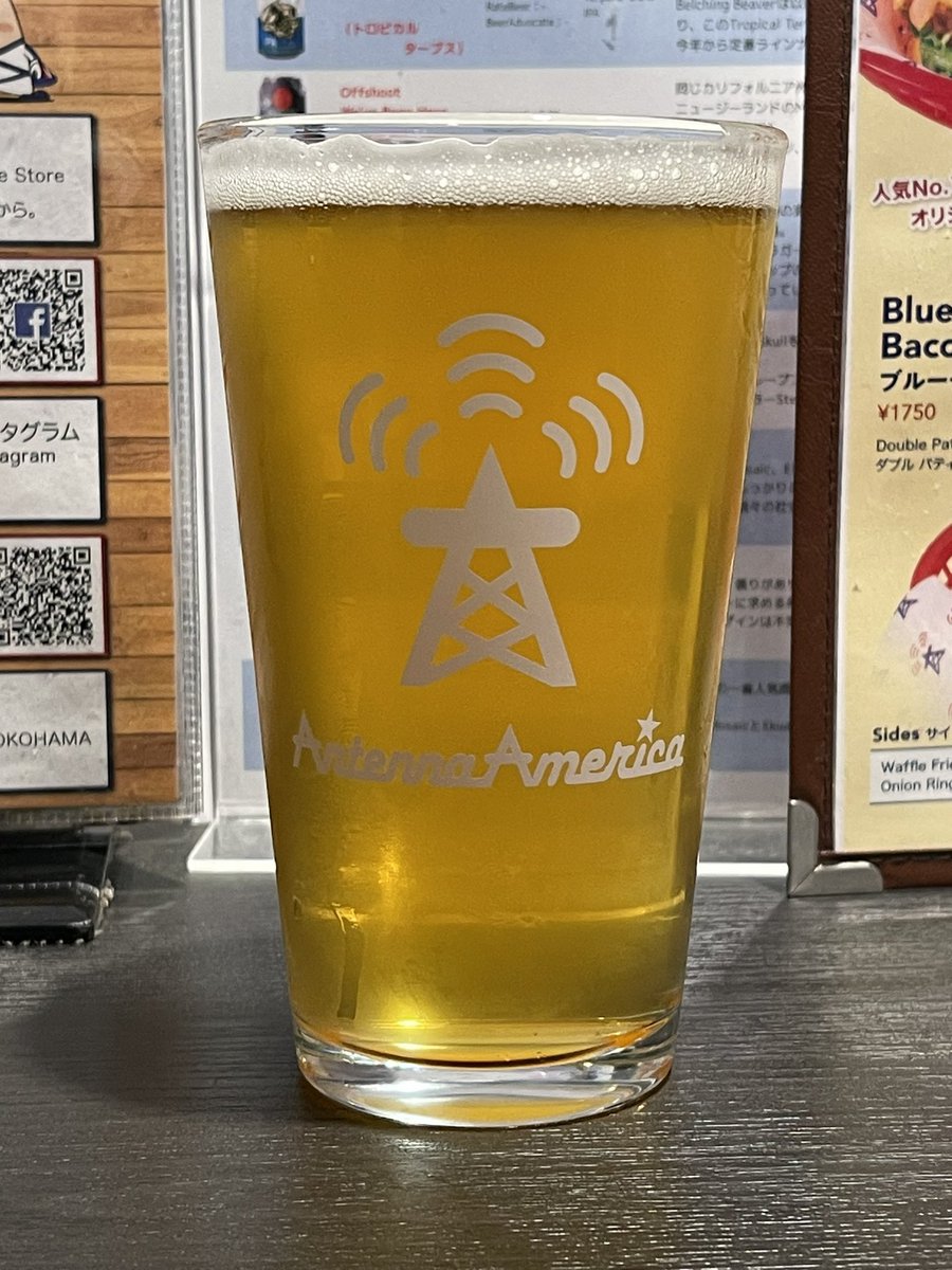 NM156_030366's tweet photo. 『We've Been Here Before』
off shoot BEER Co. 
IPA (New Zealand)  ABV: 6.1%
トロピカルかつ、ネルソン・ソーヴィンを使う狙いはこのフレーバーじゃないの？というものに出会えた気が勝手にしてますw (ﾟдﾟ)ｳﾏｰ！
#craftbeer #クラフトビール #offshootbeer #アンテナアメリカ横浜 https://t.co/ScGuc5hdRe