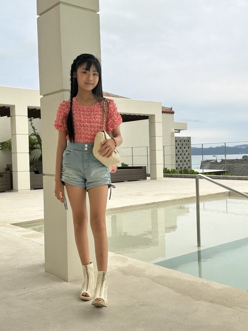 Twitterのコスプレ画像16