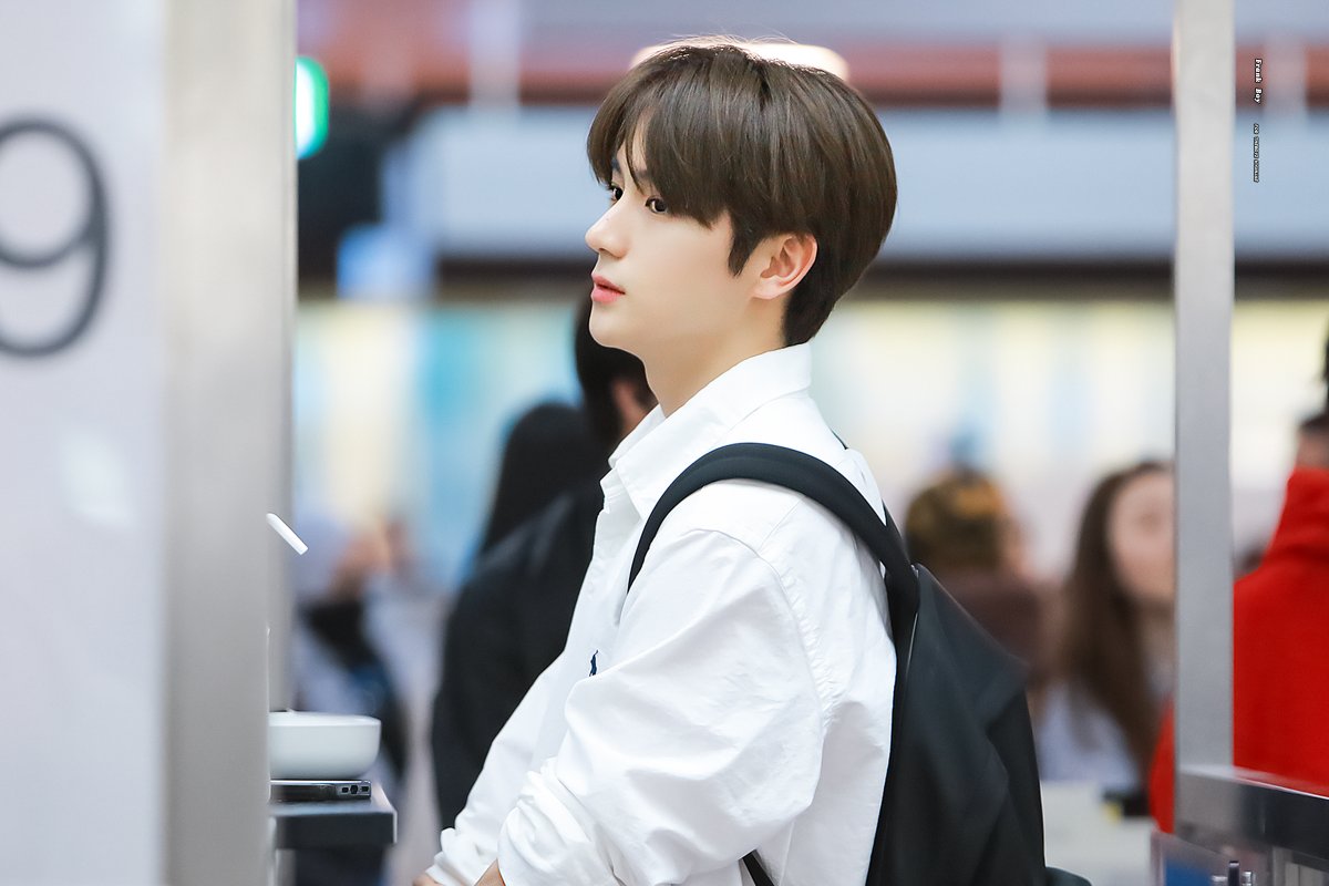 FrankBoy_24's tweet photo. 230511

#더보이즈 #THEBOYZ #TBZ
#현재 #HYUNJAE #이재현 https://t.co/uYGoAboW2m