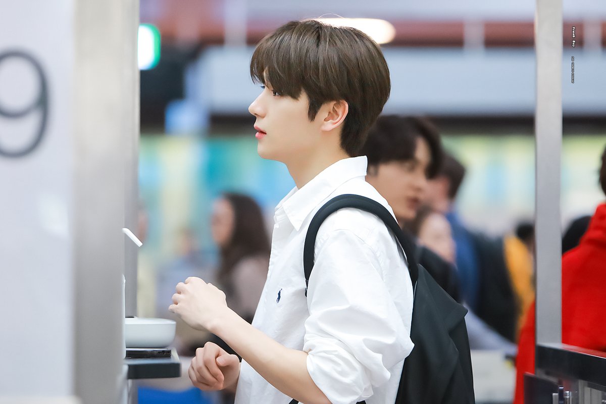 FrankBoy_24's tweet photo. 230511

#더보이즈 #THEBOYZ #TBZ
#현재 #HYUNJAE #이재현 https://t.co/uYGoAboW2m