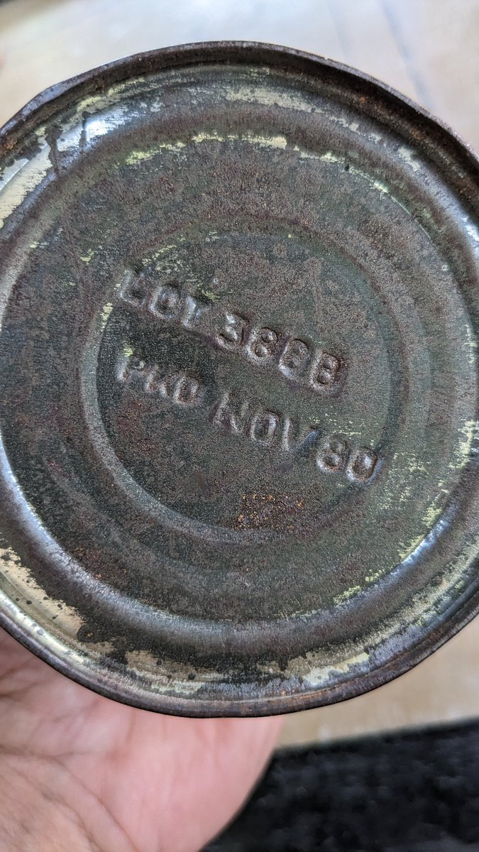 satyameka's tweet image. Old #complan tin from 1980 , still in use to store carrom coins.