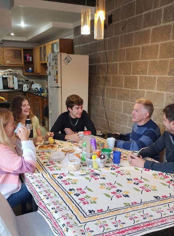 Disfrutemos de esta jornada democrática. Hoy es el día, hoy despierta San Juan.