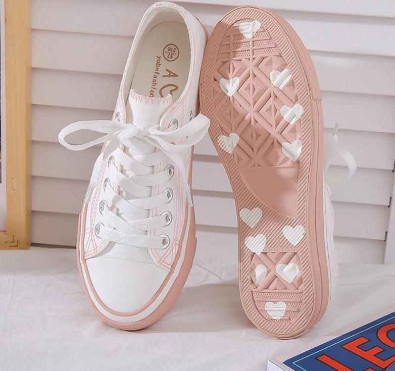 all_aboutkittys's tweet image. #trainers #springshoes #gifts #womenshoesspring #catlover #boho mailchi.mp/f82406b5a8de/s…