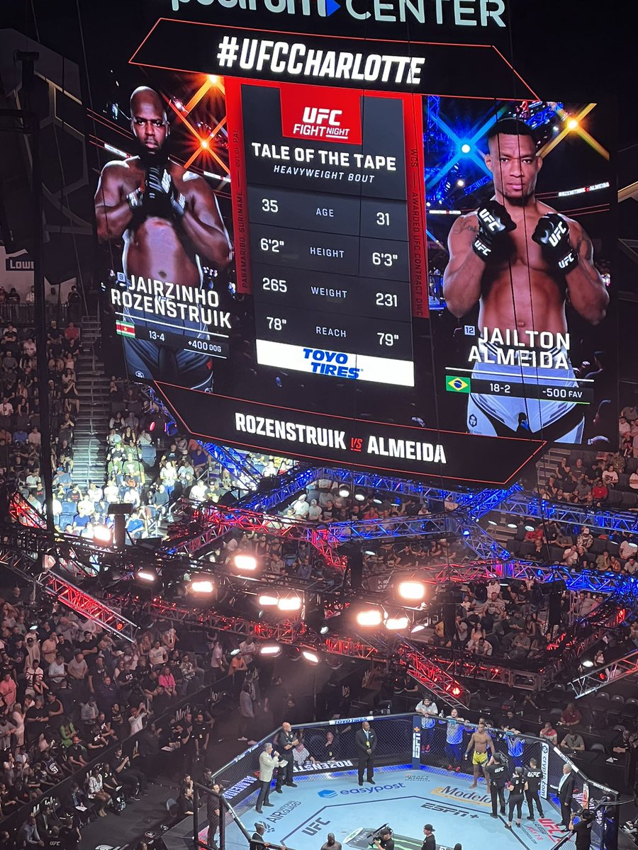 ACooks23's tweet photo. Perfect night 🥇 @ufc @iangarryMMA @JohnnyWalker @Malhadinho_UFC https://t.co/sFMaTvit4D