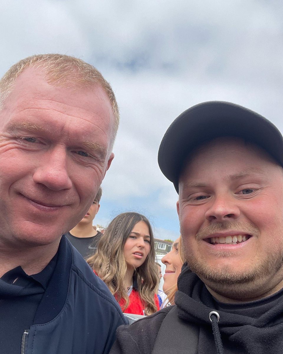MatRoynon's tweet photo. Great game for a great cause @teamstewart254 charity game hosted by @official_brfc raising money for @darbyrimmermnd @mndassoc @paulscholesaaa @jillscottjs8 #marcusstewart #bristol #bristolrovers #paulscholes #jillscott https://t.co/V54pvRXyk2