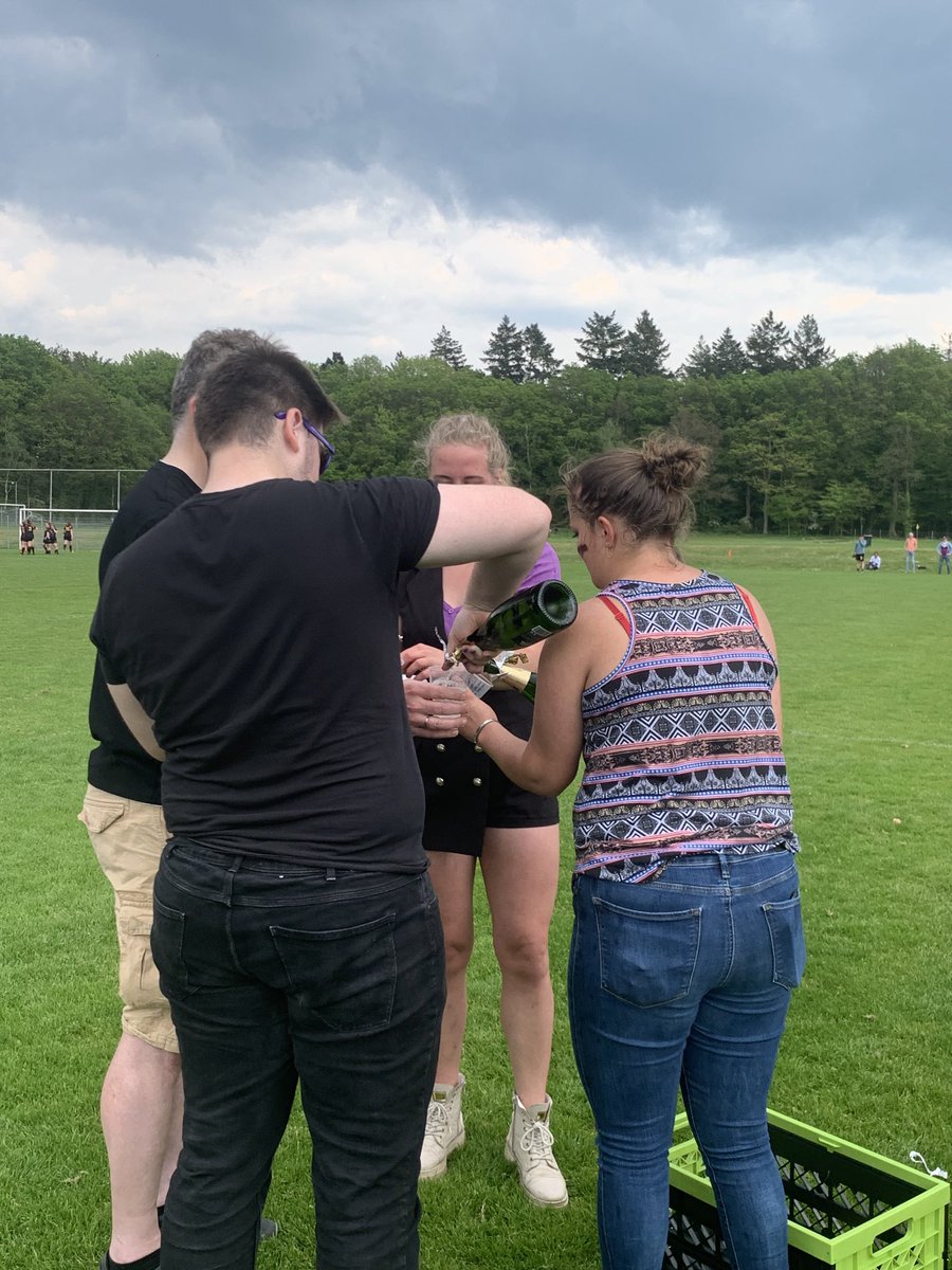 laurasque's tweet photo. Wageningse rugby dames voor de tweede keer op rij gepromoveerd! Well done!! https://t.co/nCQcdGrFsg